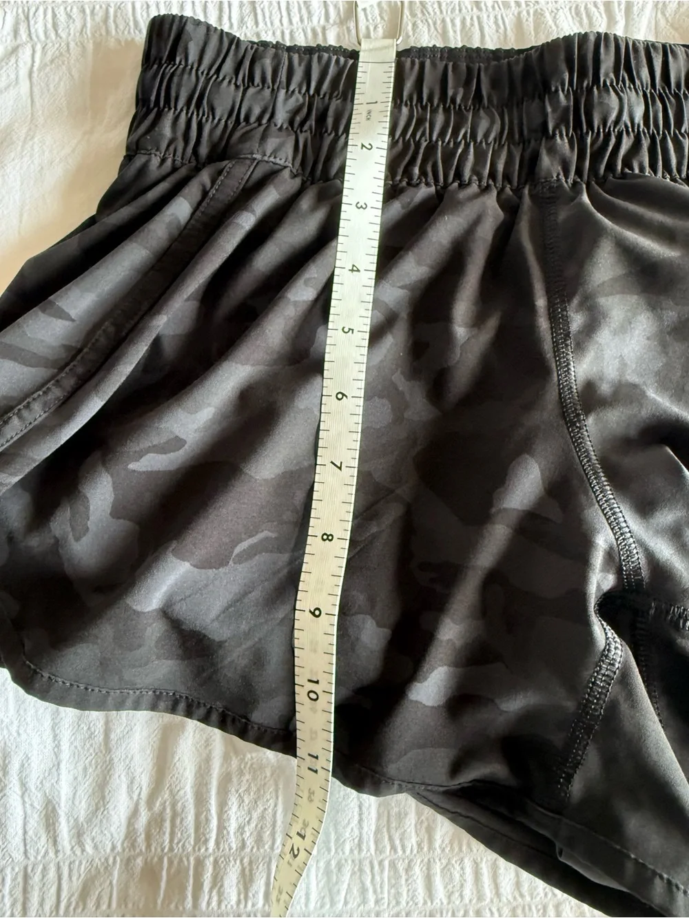 Lululemon Black Camo Athletic Shorts Lined Size 8